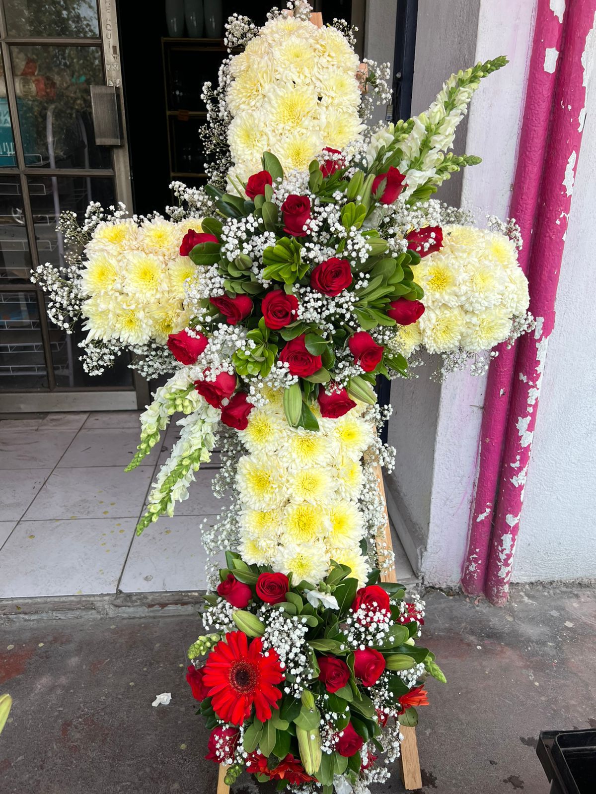 ARREGLO DE FUNERAL 9