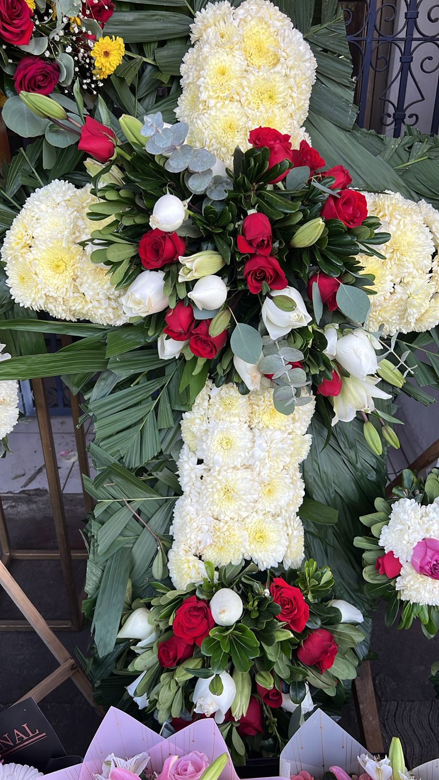 ARREGLO DE FUNERAL 12